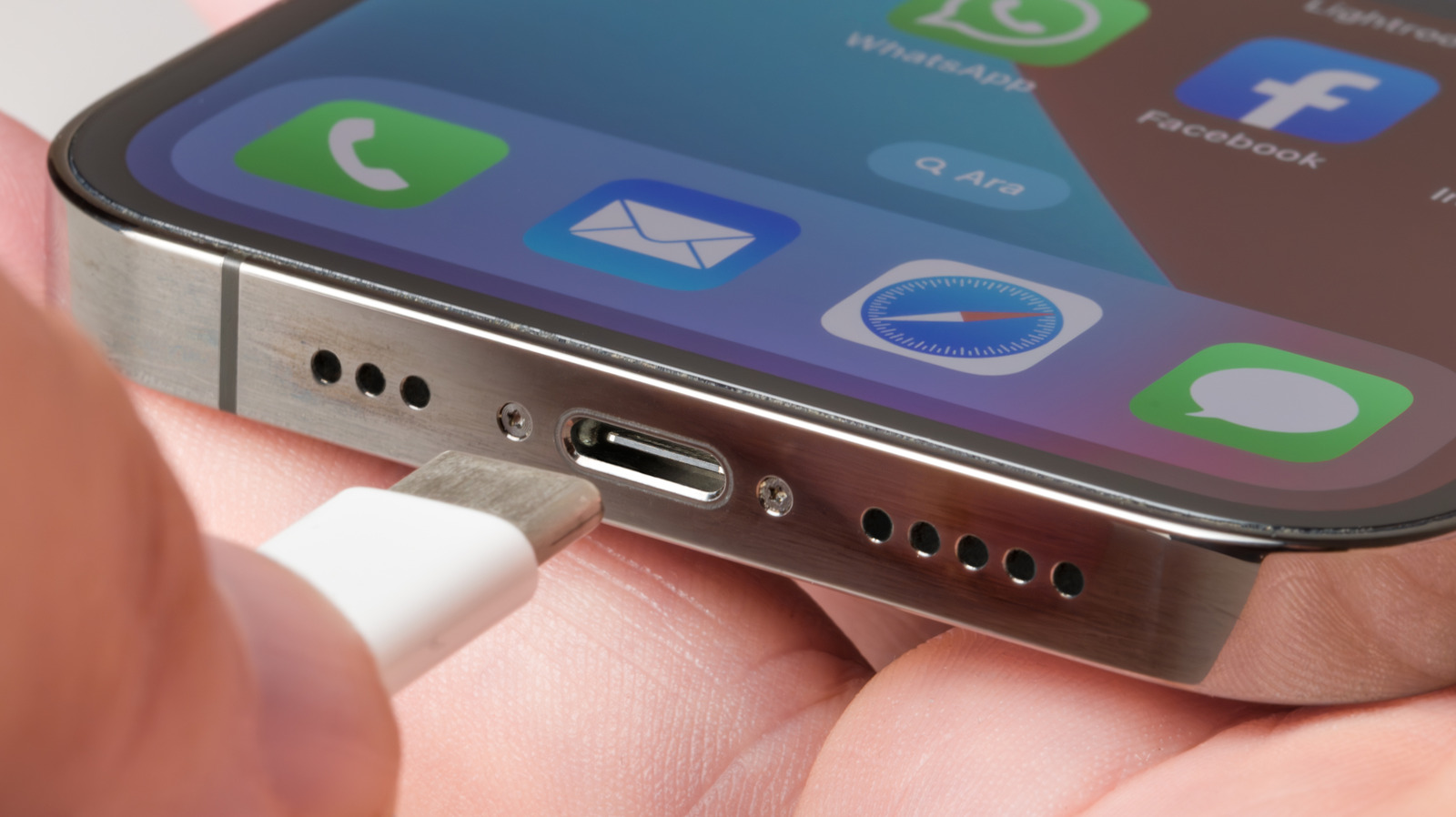 6 Gadget USB-C Penting untuk Pengguna iPhone: Wajib Tahu!