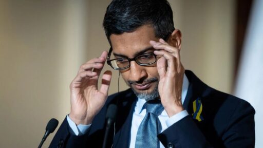 AI Melesat Cepat, Sundar Pichai Cemas Masa Depan Google?