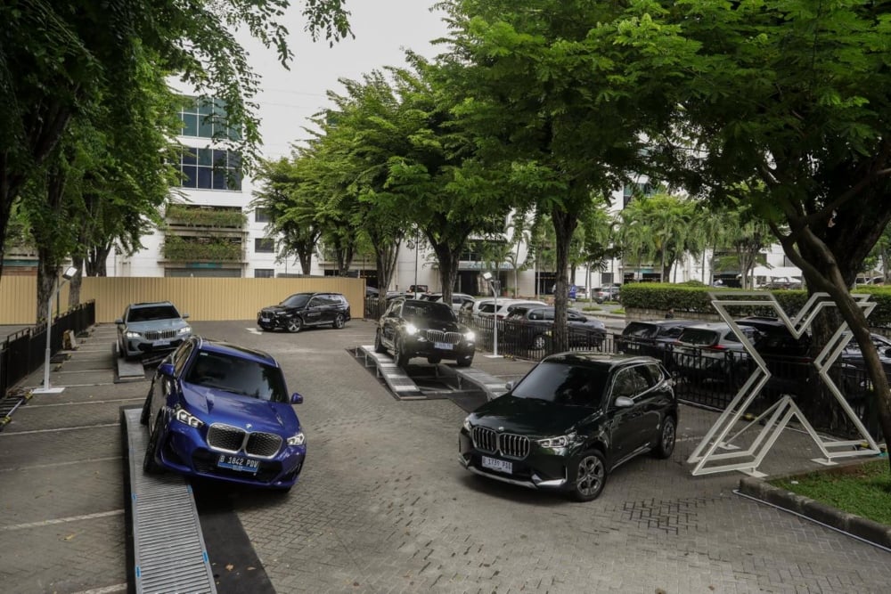 BMW Kuasai 39% Pasar Mobil Premium RI dengan Kiriman 3.792 Unit!