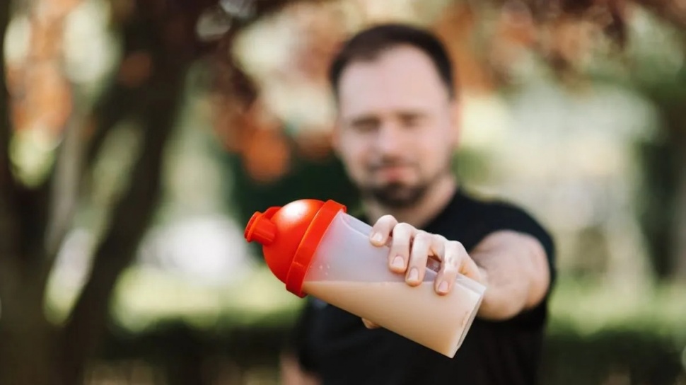 Bahaya Diet Coke Campur Protein? Kata Ahli Gizi Terungkap!