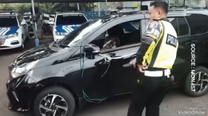 Bikin Kaget! Mobil Daihatsu Sigra Berisi Senjata Api di Tol Cipularang