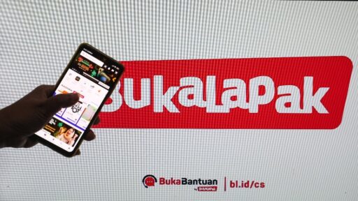 Bukalapak Tutup E-Commerce, Fokus Jualan Pulsa dan Layanan Cs