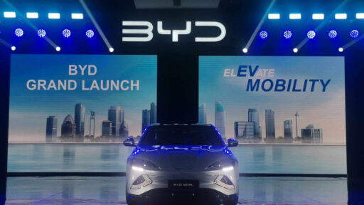 Catatkan Rekor! BYD Jual 4 Juta Unit Mobil Listrik di 2024