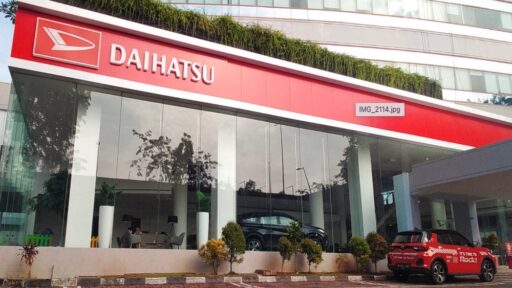 Daihatsu Blak-blakan: Ini Penyebab Penjualan Mobil Loyo 2024!