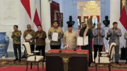 Disaksikan Prabowo, Menteri Ara Teken MoU Pembangunan 1 Juta Rumah