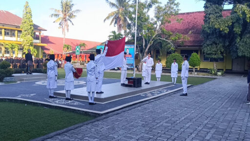 Fauzan Khalid Apresiasi SMAN 1 Gerung Jadi Juara Nasional Sekolah Hijau