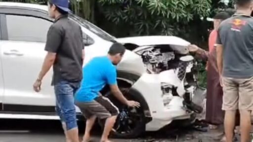 Gak Nyangka! Hasil Adu Banteng Innova Zenix vs Honda HR-V