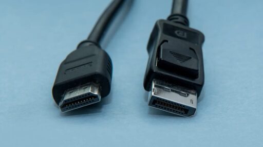 HDMI 2.2 vs DisplayPort 2.1b: Ini Perbedaan Spesifikasinya!