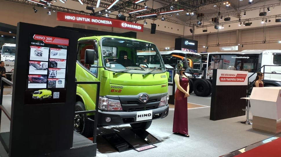 Hino Ungkap Keprihatinan atas Banjir Truk China di RI