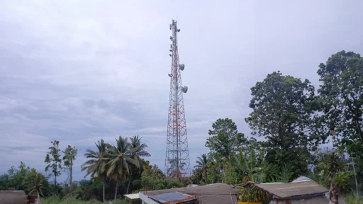 Indosat & ZTE Kembangkan Backbone Mikrowave iFlexiTrunk untuk Jaringan