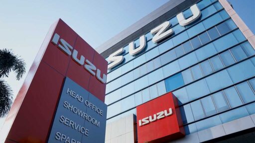 Isuzu Tunjukkan Perkembangan Bisnis di Pasar Kendaraan Komersial