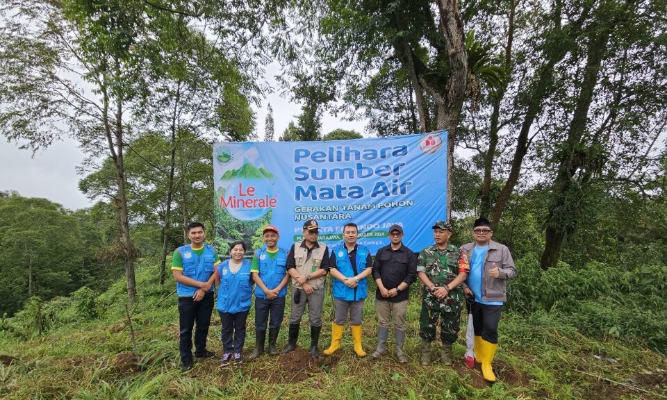 Le Minerale Tanam Ribuan Pohon untuk Keberlanjutan Air dan Kehidupan