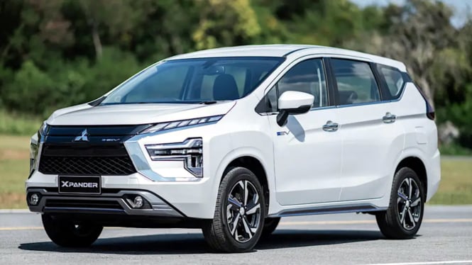 Mitsubishi Xpander Hybrid Siap Meluncur, Siapkan Harga Terjangkau!