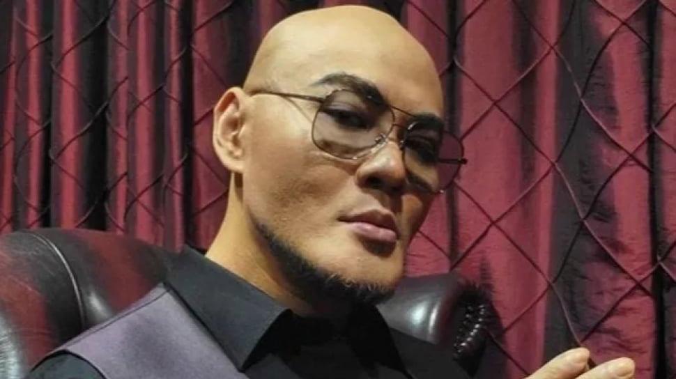 Perkiraan Biaya Operasi Janggut Deddy Corbuzier, Berapa Ya?