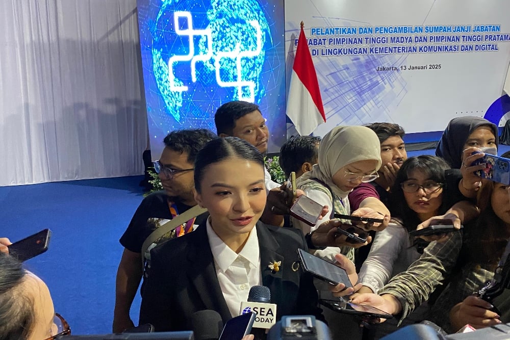 Profil Dirjen Baru Komdigi: Raline Syah dan Fifi Aleyda Yahya