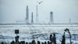 Roket Penantang Dominasi SpaceX Siap Meluncur dari Florida!