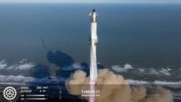 SpaceX Sukses Tangkap Booster 'Chopsticks', Starship Meledak!