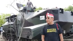 Tank LVT Bongkar Pagar Laut: Sejarah Menarik di Medan Perang