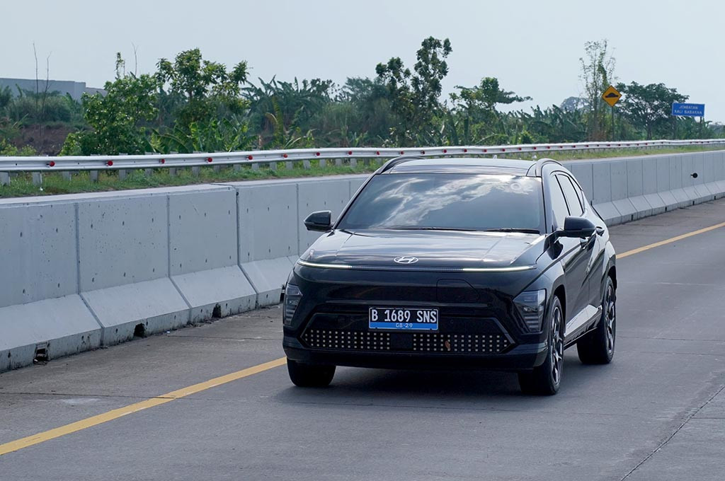 Terbongkar! PLN Mobil Listrik Tak Mogok Selama Liburan Awal Tahun!