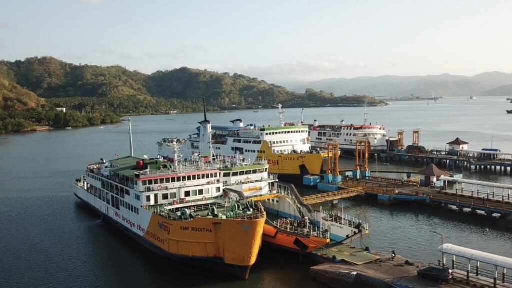 Terungkap! Transportasi Laut Aman dan Lancar Meski Cuaca Ekstrim!