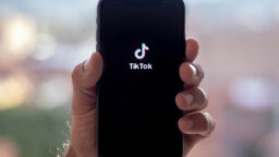 TikTok Resmi Ditutup di AS Mulai Besok: Apa Dampaknya?