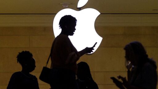 Apple Siap Finalisasi Pemasok Utama untuk Layar Lipat!