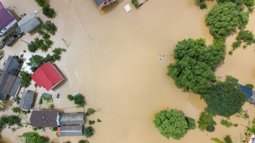 Banjir Surut, Waspada! 7 Ancaman Kesehatan Setelahnya