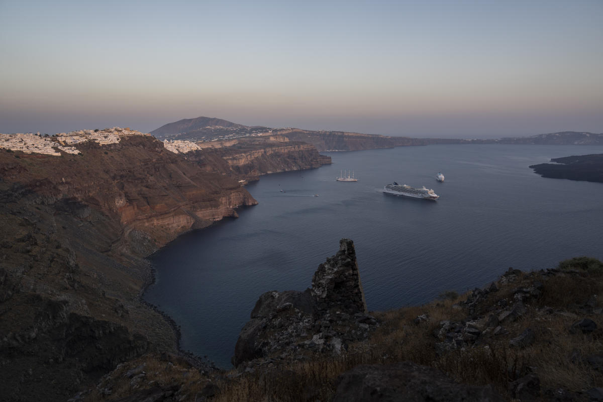 Guncangan Beruntun di Santorini, Sekolah Ditutup dan Warga Khawatir