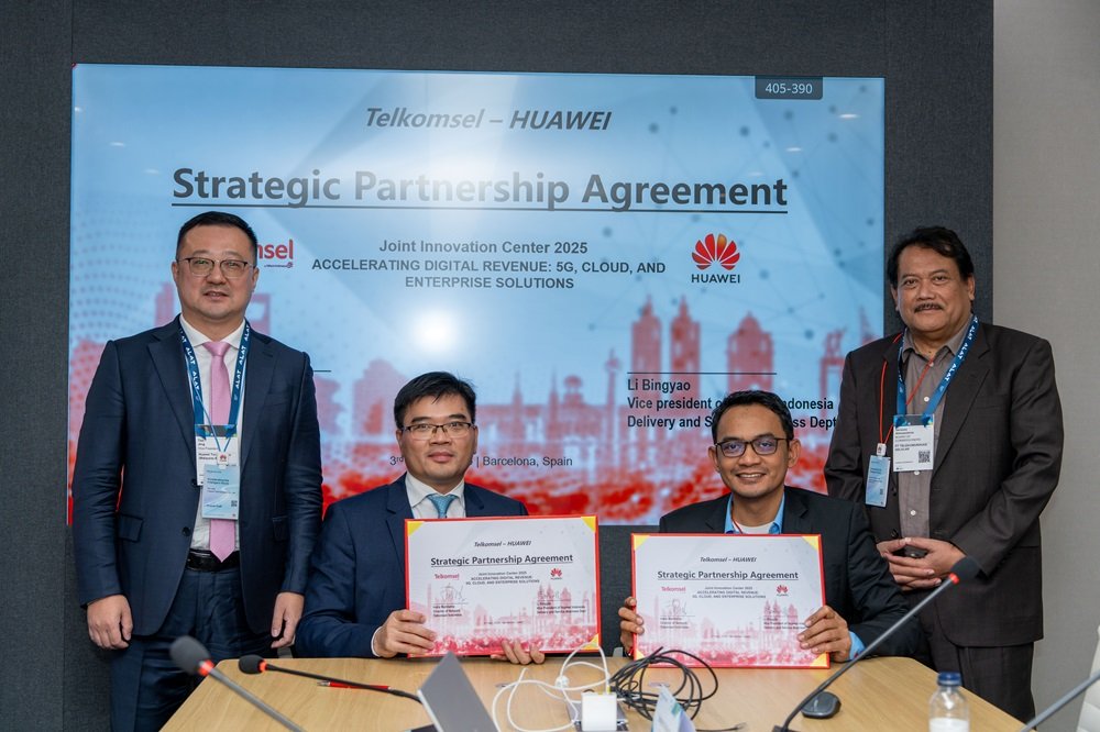 Telkomsel & Huawei Jalin Kemitraan Inovatif di MWC 2025